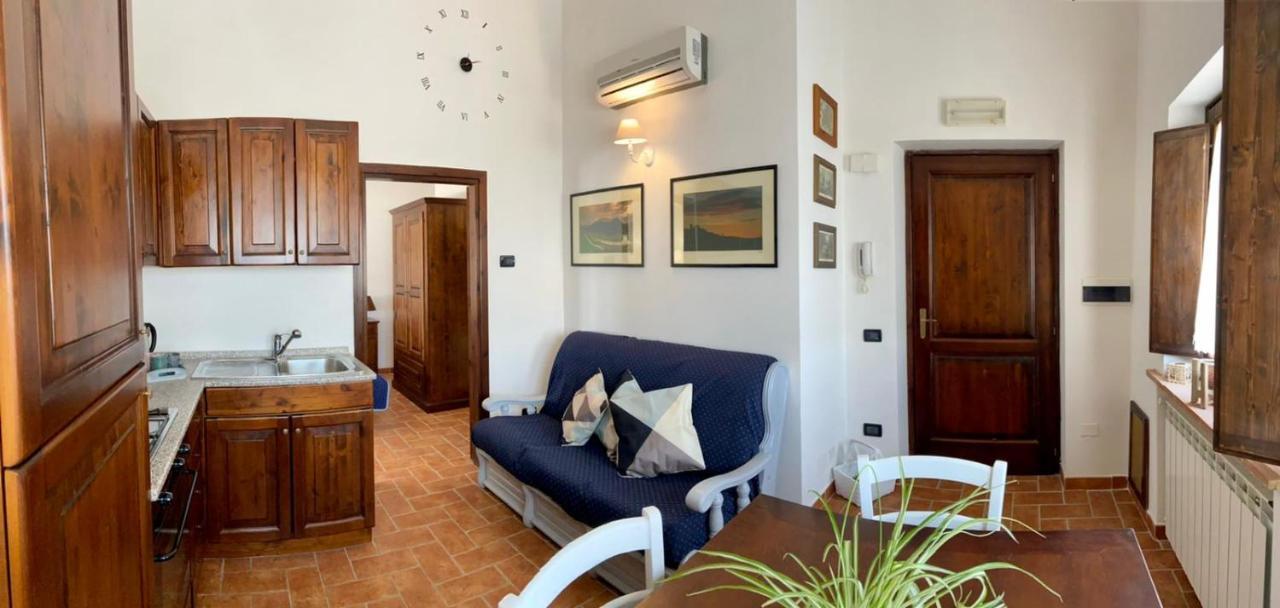Apartamento Il Poggio Degli Ulivi Collicello Exterior foto
