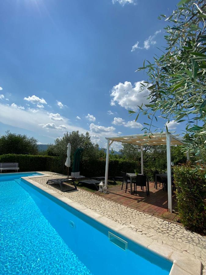 Apartamento Il Poggio Degli Ulivi Collicello Exterior foto