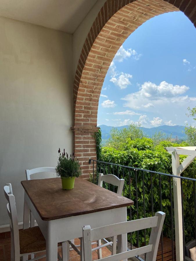 Apartamento Il Poggio Degli Ulivi Collicello Exterior foto
